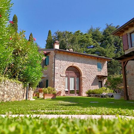 Ca' Malfer Bed and Breakfast Costermano Exteriör bild
